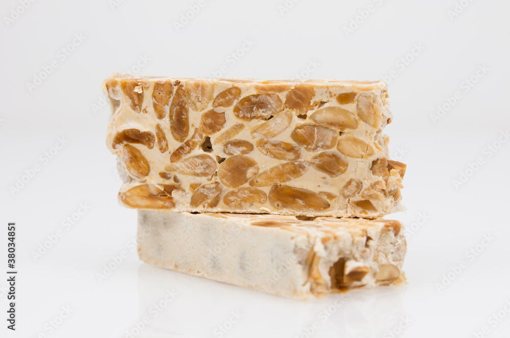 1000_F_38034851_kgNDxtKCXY78IAjedaDR00B1uu1nSsy2.jpg