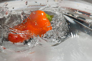 Washing paprika