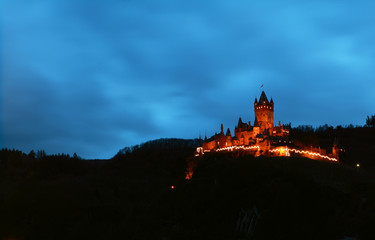 Obraz premium castle at night
