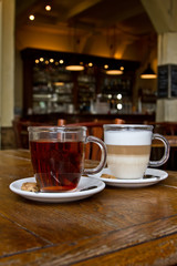 Tee und Kaffee