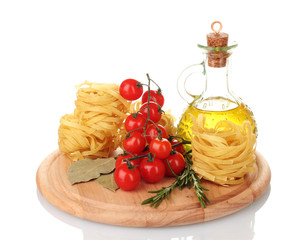 noodles, jar of oil, spices and vegetables