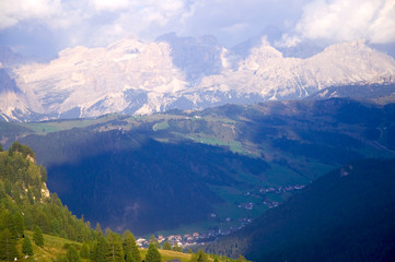 Naklejka na ściany i meble Val Badia - Dolomity - Alpy