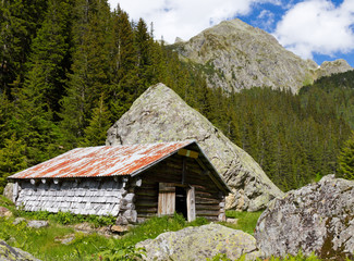 Fototapeta na wymiar mountain hut, Szwajcaria