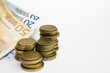 billetes de euros y monedas