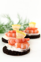 Canape mit Shrimps