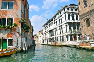 Kanal in Venedig © teplova