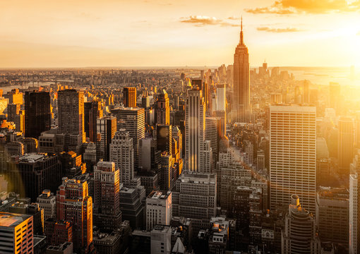 Fototapeta Fototapeta Widok na Nowy Jork podczas zachodu słońca do salonu
