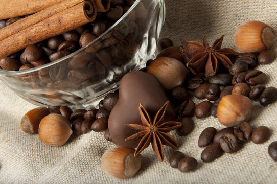 coffee beans, chocolate and cinnamon