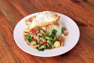 Thai food, kraprao moo