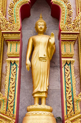 Fototapeta premium Golden buddha