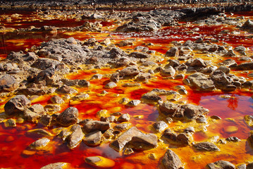 AGUAS ROJAS, EN RÍO TINTO, ANDALUCÍA, ESPAÑA