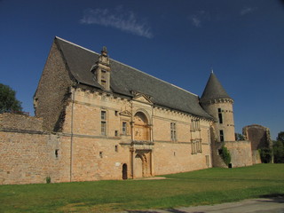 Fototapeta na wymiar Chateau d'Assier; Wiele; Haut-Quercy; Midi-Pyrénées
