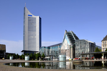 Leipzig Augustusplatz mit Unikirche Universitätsgebäude