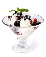 ice cream with berries and jam