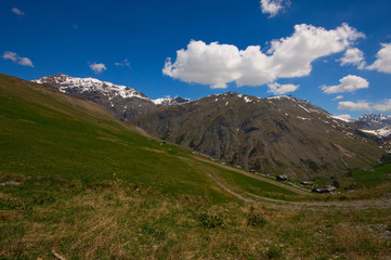 Fototapeta na wymiar Kraj alpejski