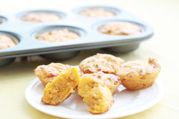 cheeseburger muffins