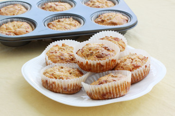 cheese burger muffins