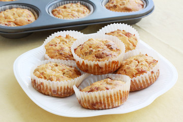 cheese burger muffins