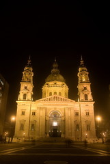Fototapeta na wymiar St. Steven Cathedral, Budapest, Hungary