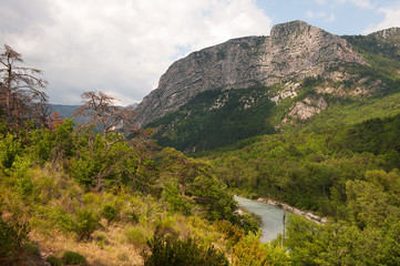 Fototapeta na wymiar High rocks in the Haute Provence