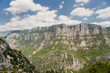 Fototapeta na wymiar High rocks in the Haute Provence