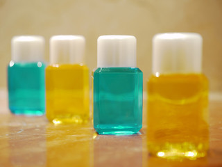 Shampoo - two colours