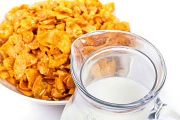 Corn flakes and milk for healthy breakfast