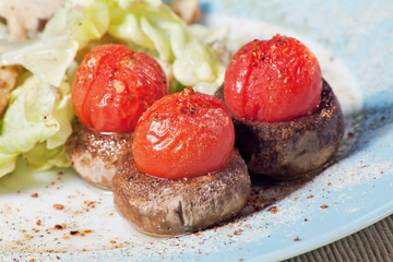 Stuffed champignon caps