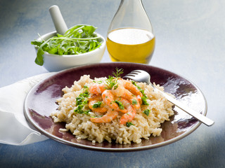 brown rice with shrimp and arugula pesto