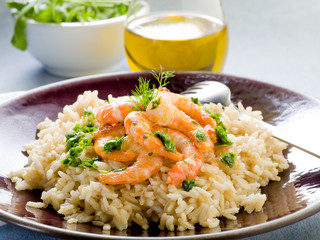brown rice with shrimp and arugula pesto
