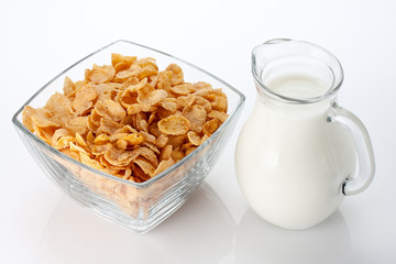 Bowl of cornflakes and milk