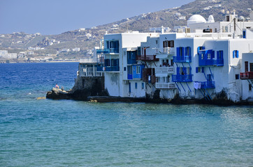 Mikonos