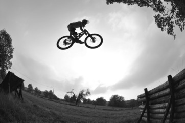 Fototapeta premium mountain bike jump