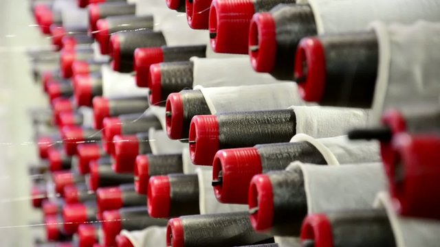 cucito in fabbrica tessile