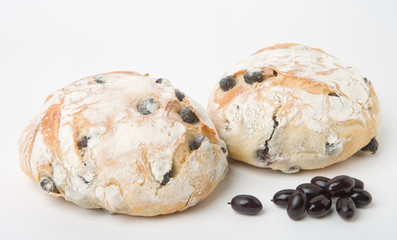 pucce con olive nere