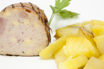 Roast beef with vegetables