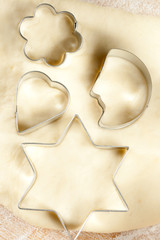 Dough and cookie forms