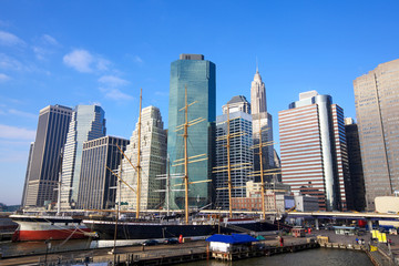 Fototapeta na wymiar Lower Manhattan Seaport and Financial District in New York City