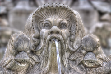 Roma, piazza della Rotonda, la fontana (part.)