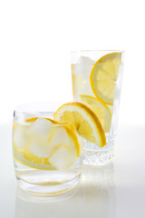 drinks with lemon.