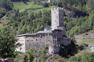 Naklejka premium Fürstenburg Burgeis. Vinschgau. Italien