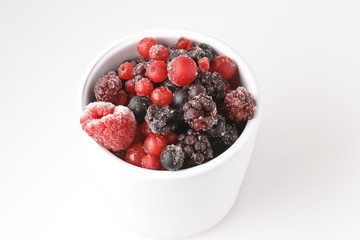 frutti di bosco congelati