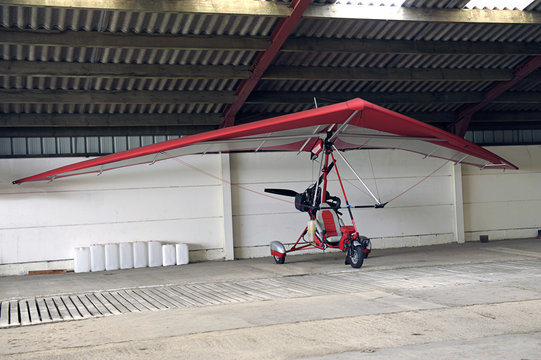 microlite in a hall