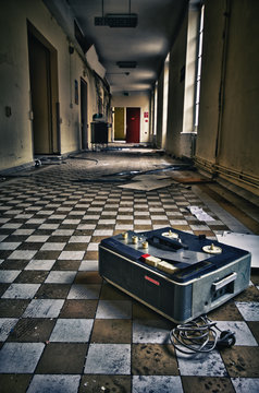 Abandonned