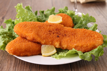 fried fish and salad