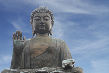 Fototapeta premium Tian Tan Buddha in Hong Kong (with copy space)