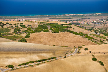 Paesaggio sardo e mare