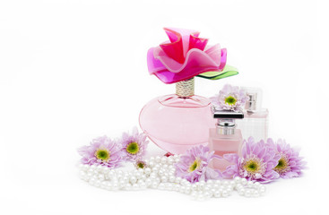 Obraz na płótnie Canvas Perfum and chrysanthemum with perles