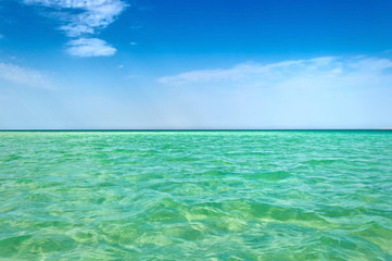 Clear sea horizon