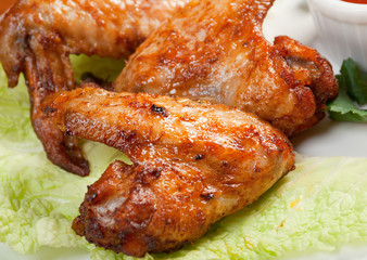 chicken wings with vegetable